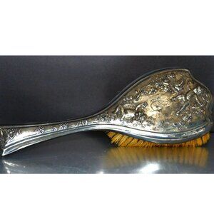 Beautiful Art Noveau Designed Hairbrush Silvertone Cherubs Vanity And Dresser
